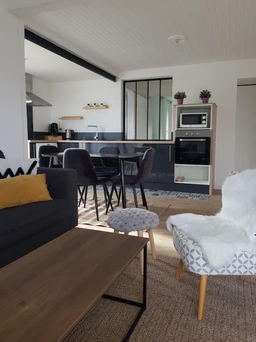 Maison Proche Clermont-Fd Entre Chu Et Cezeaux -Parking Beaumont  外观 照片