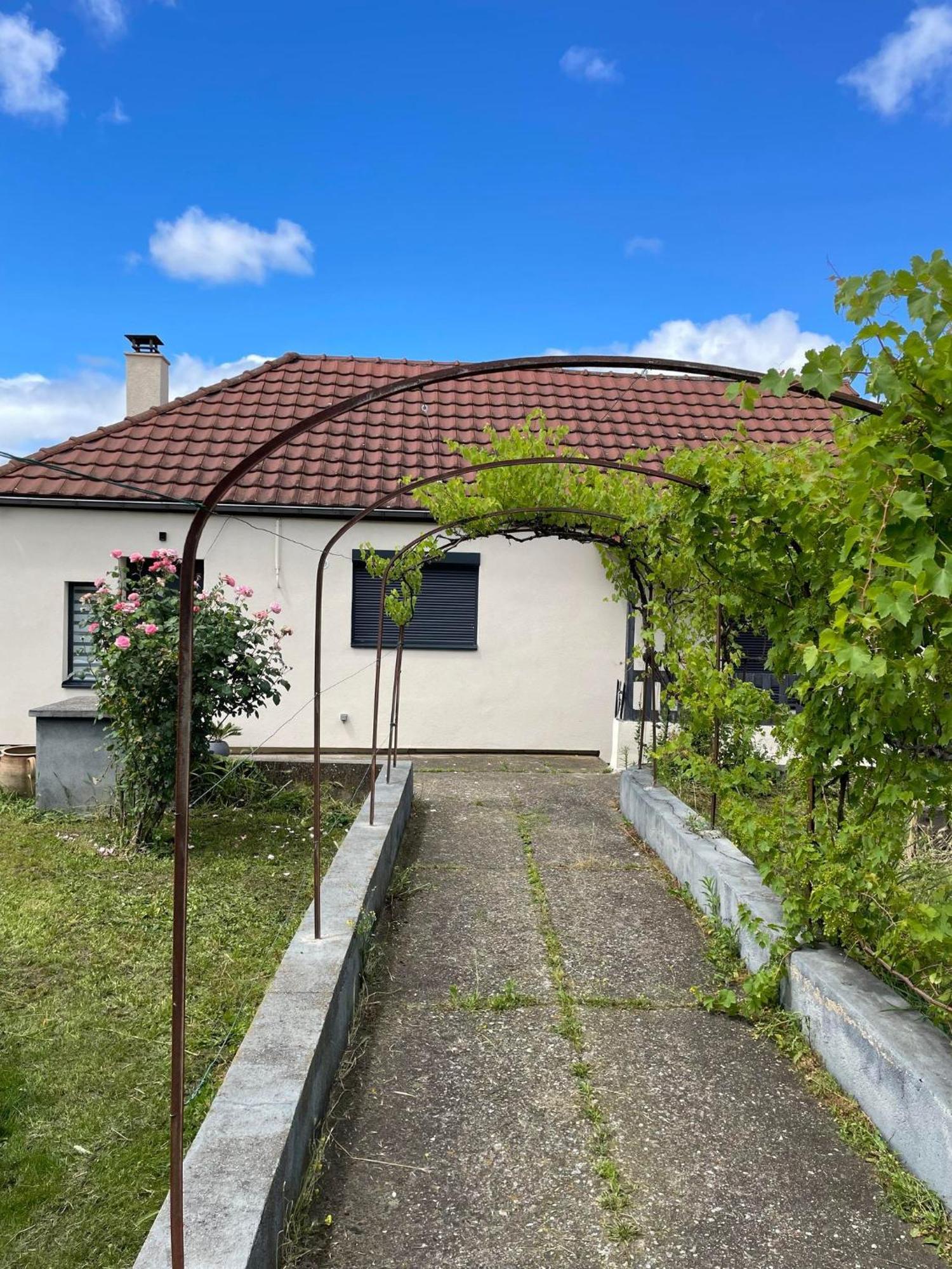 Maison Proche Clermont-Fd Entre Chu Et Cezeaux -Parking Beaumont  外观 照片